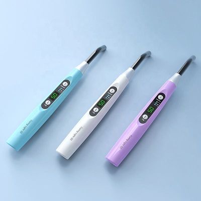 Luce portatile DC 5V 1A per polimerizzazione dentale Lunghezza d'onda multicolore 385-515nm