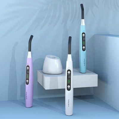 Luce portatile DC 5V 1A per polimerizzazione dentale Lunghezza d'onda multicolore 385-515nm