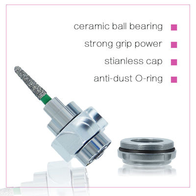 Spruzzo d'acqua 5 Handpiece ad alta velocità dentario con un cuscinetto ceramico leggero di cinque LED